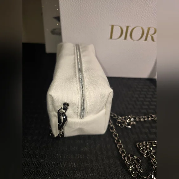Dior White and Red Women's Bag - Picture 11 of 16
